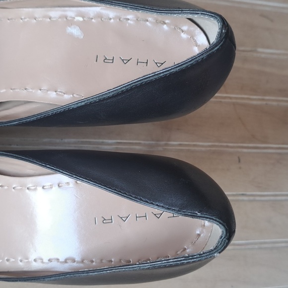 Tahari “Flynn” Black Leather High Heel Pumps Stiletto CLASSY Minimalistic - Picture 4 of 12
